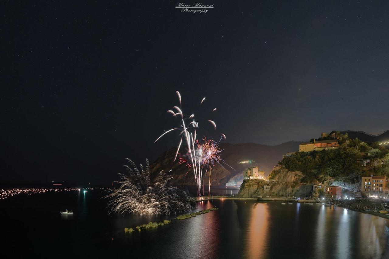 Hotel Meuble Agavi Monterosso al Mare Bagian luar foto